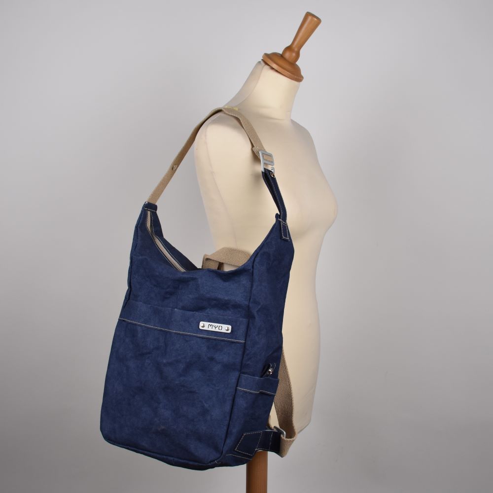 zaino-hobo-medio-in-carta-blu-8